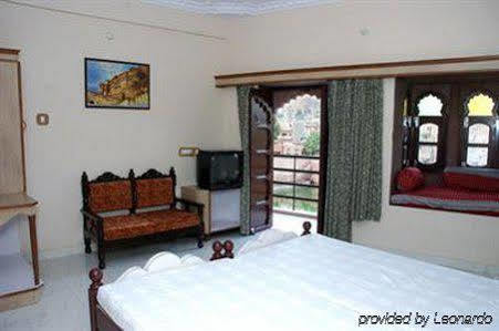 Hotel Jee Ri Haveli 3*