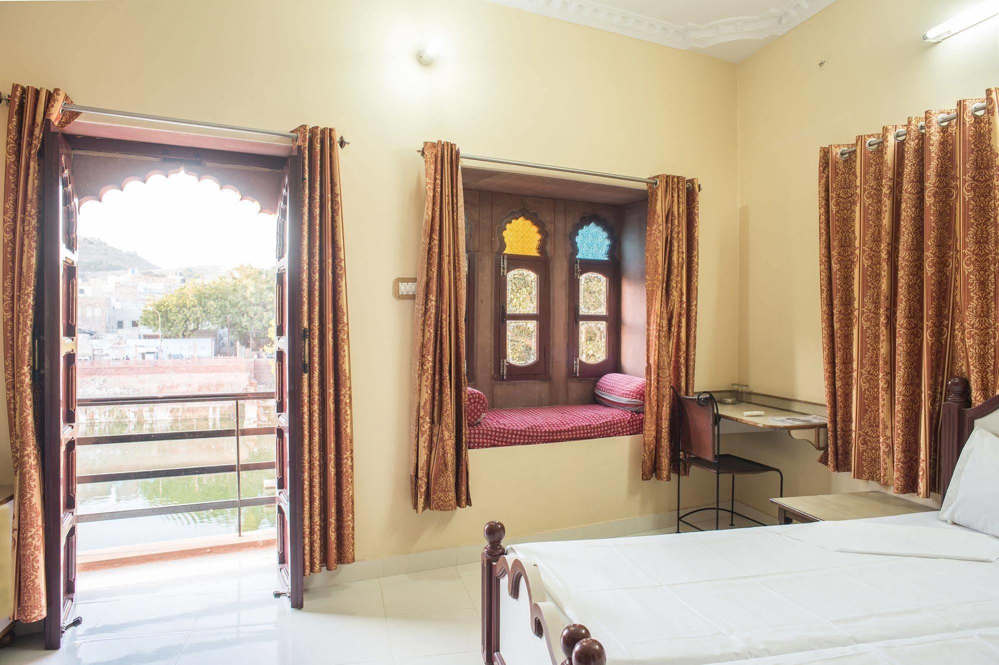 Jee Ri Haveli 3*